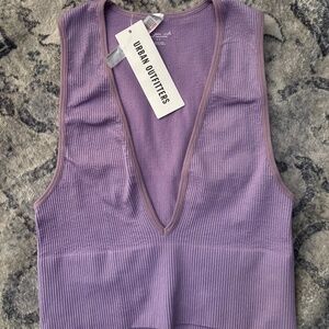 Urban Outfitters Out from Under Deep V-Neck Ribbed Crop Top Size S